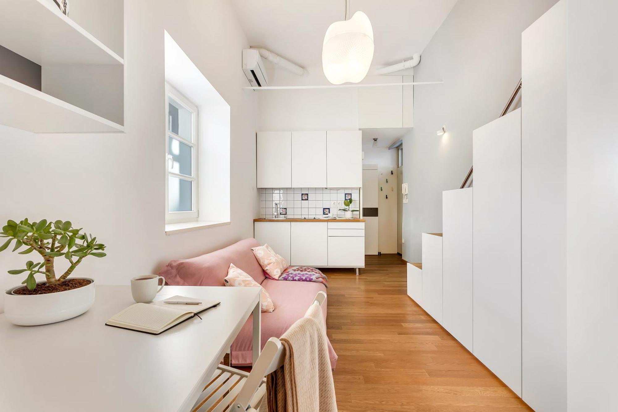 Apartment Modern In The Heart Of Old